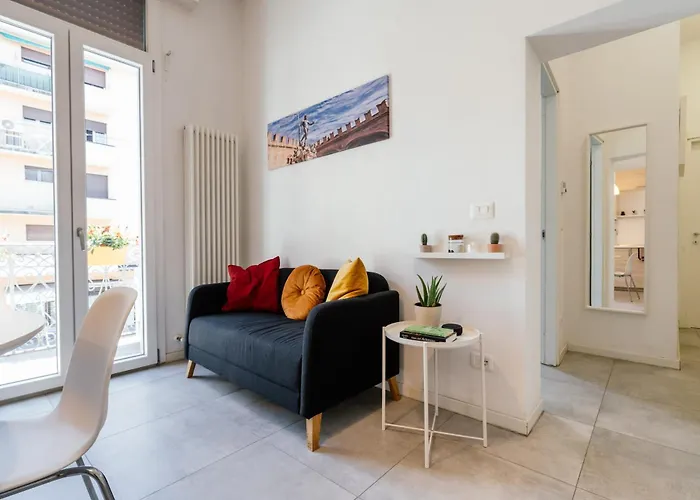 Happy Spazioso Trilocale A Due Passi Dal Centro Apartman Bologna