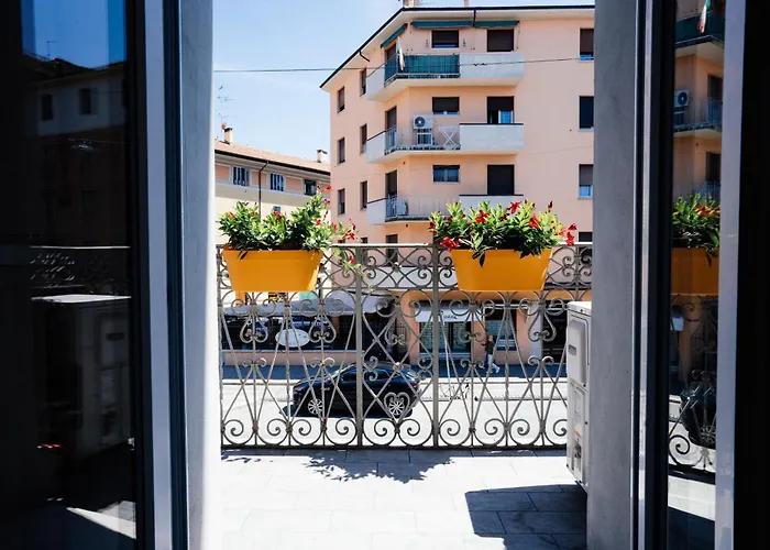 Happy Spazioso Trilocale A Due Passi Dal Centro * Bologna